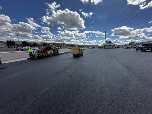 Asphalt Paving Service